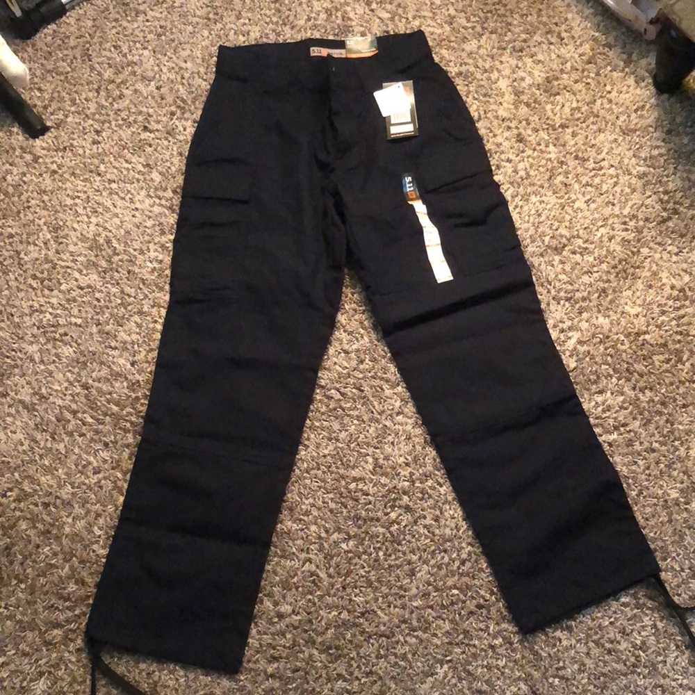NWT 5.11 Women’s  pants